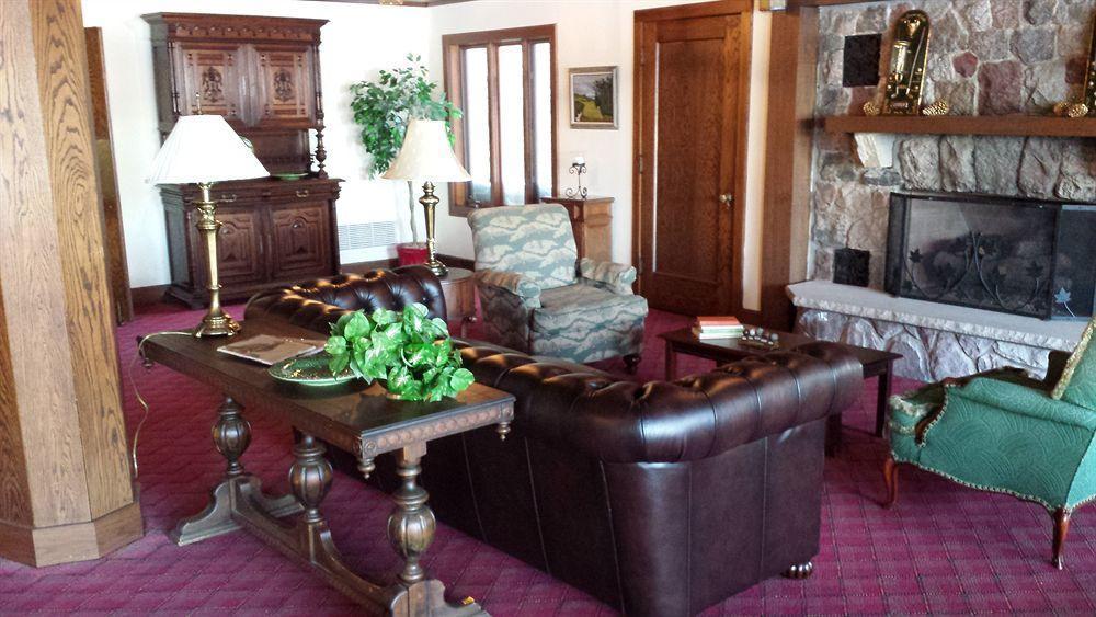 Maxwelton Braes Lodge & Golf Course Бейлис-Харбор Экстерьер фото