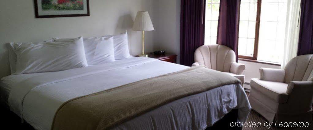 Maxwelton Braes Lodge & Golf Course Бейлис-Харбор Экстерьер фото
