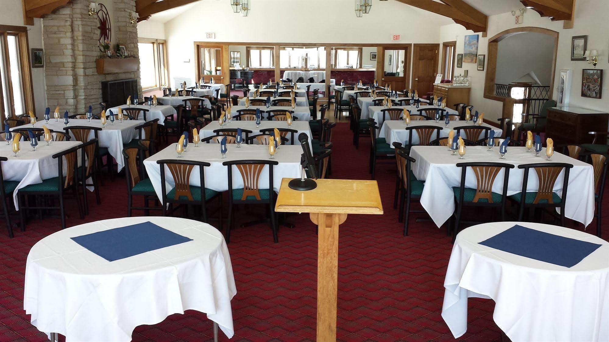 Maxwelton Braes Lodge & Golf Course Бейлис-Харбор Экстерьер фото