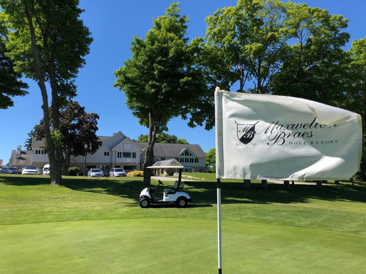 Maxwelton Braes Lodge & Golf Course Бейлис-Харбор Экстерьер фото